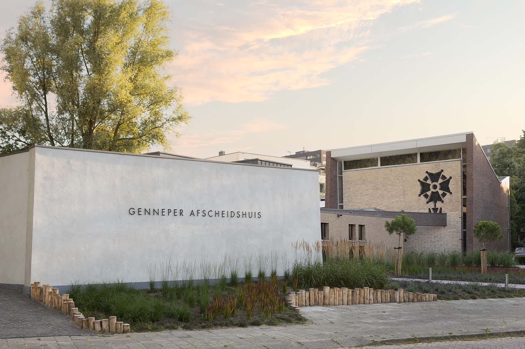 Genneper afscheidshuis, gebouw